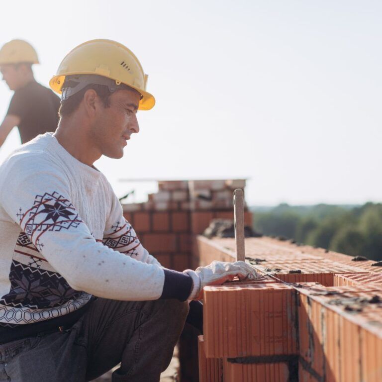 Construcción de pared con bloques de termoarcilla